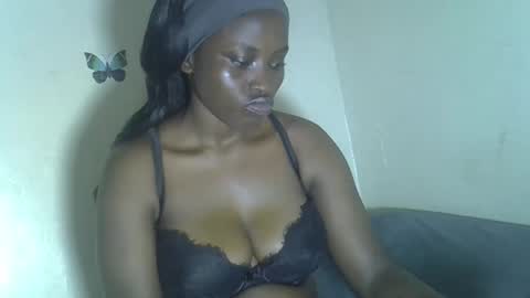sexy_marline online show from May 16, 1:43 pm