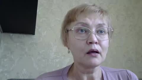 sexy_milf___ online show from March 31, 10:37 am