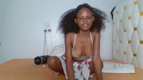 mimi online show from December 22, 10:38 pm