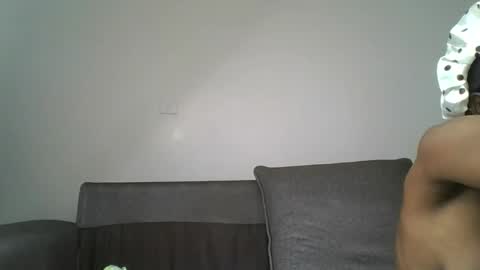 SEXY MOMAH online show from May 1, 4:50 am