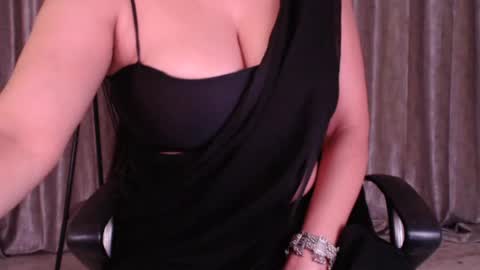 myra online show from May 27, 4:42 am