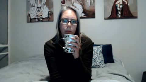 Nastassia... but you can call me Stassi for short. online show from June 21, 4:41 am