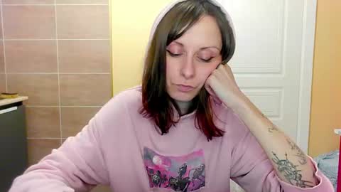 Mandy Green online show from July 14, 2:05 am