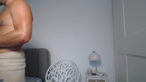 sexyandmarried online show from June 26, 1:05 pm