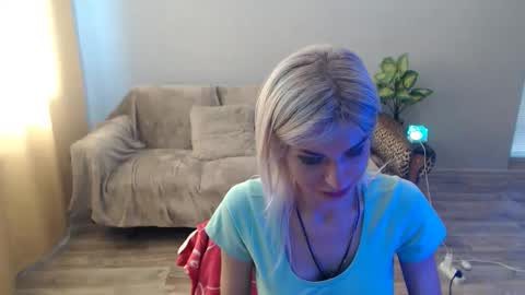 sexybeatriice online show from May 31, 7:18 am