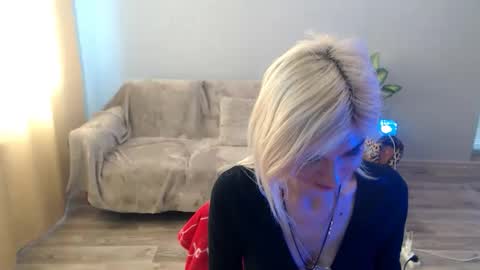 sexybeatriice online show from May 14, 7:17 am