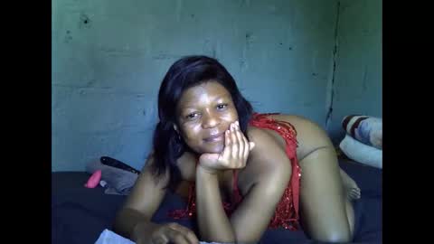 sexyboobs16 online show from December 15, 5:25 am