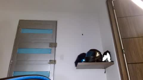 Iker online show from July 14, 12:32 pm