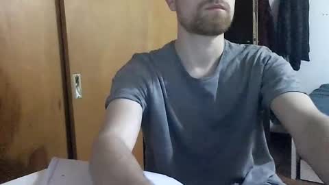 CuriousGuy2002 online show from September 26, 11:02 pm