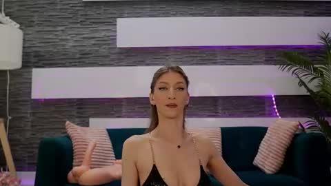 Celline online show from August 2, 5:09 am