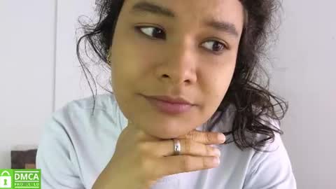 chanell and yina online show from July 23, 1:52 pm