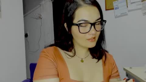 sexychubbyanna online show from July 13, 4:49 am