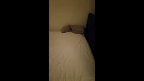 Sexy couple with a squirting lady online show from February 10, 6:04 pm