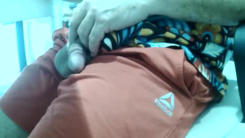 Snapshot of sexycouplextreme chatting on October 13, 10:12 pm Sexycouplextreme online show from October 13, 10:12 pm