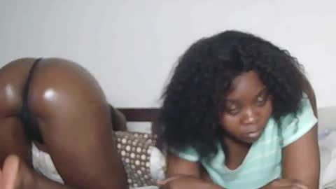 sexyebony283378 online show from April 10, 7:46 am