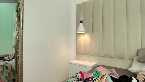 Vanessa online show from November 14, 8:55 pm