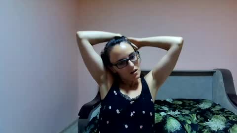 sexyemma09 online show from August 7, 8:29 pm