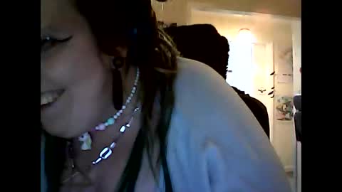 Wouldntyouliketoknow online show from November 27, 5:20 pm