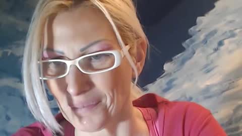 ENI pvt moan your name  WHEN I M NOT online you tell me in SNAPCHAT deal yes add me...  FREE TWITTER magiconline101...... online show from March 13, 11:30 pm