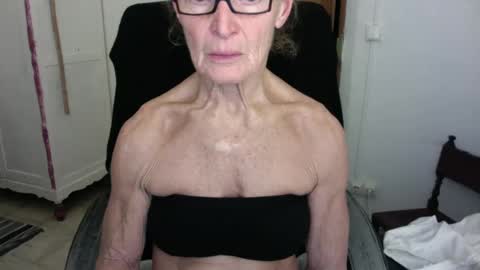 SexyFit58 online show from February 1, 1:02 am