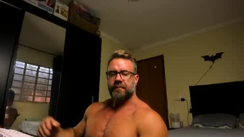 chris online show from April 27, 4:15 pm