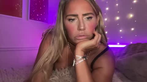 Ashley Love online show from July 16, 9:23 am