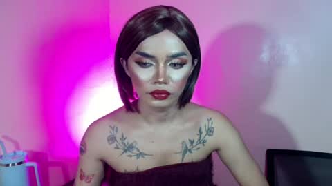 sexyhotbabe18 online show from June 30, 10:51 pm