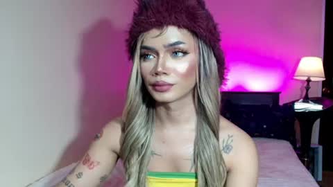 sexyhotbabe18 online show from July 26, 8:17 pm