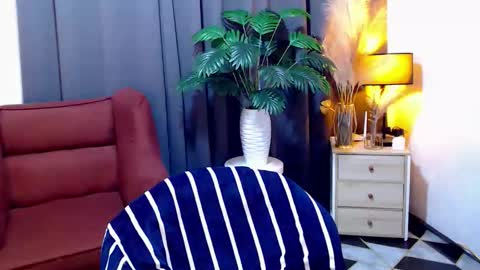 JENNY online show from May 1, 6:46 pm