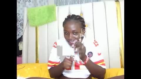 JOAN online show from March 6, 6:51 pm