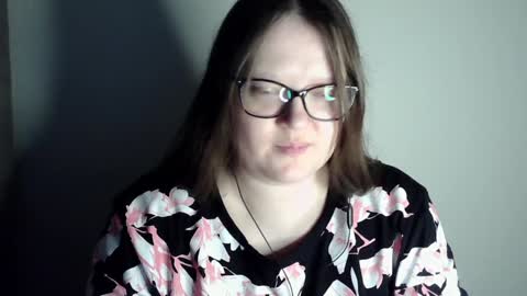 Snapshot of sexykitty_2 chatting on January 13, 2:11 pm Kate online show from January 13, 2:11 pm