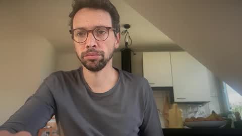 Leo online show from October 13, 10:50 am