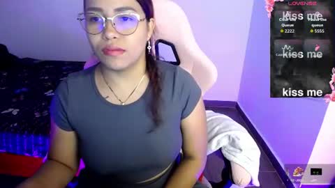 sexyloba  independent model online show from July 14, 1:20 am