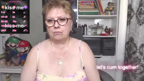 sexylynette4u online show from November 17, 9:56 am