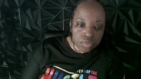 SexyMona online show from June 23, 9:43 pm