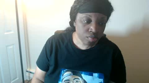 SexyMona online show from July 4, 7:45 am