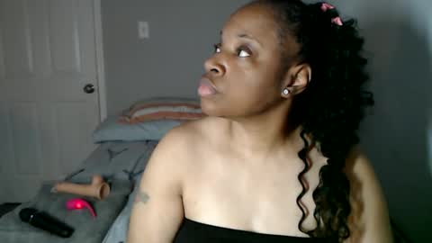 SexyMona online show from October 25, 6:57 am