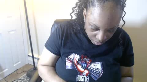 SexyMona online show from June 15, 9:56 am