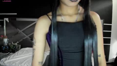 N A F online show from September 16, 7:50 pm