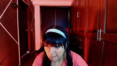 N A F online show from March 10, 7:07 pm