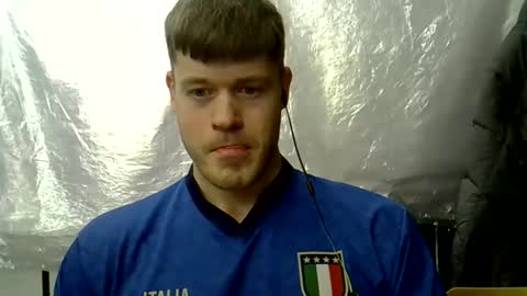 Snapshot of sexypornhot chatting on January 9, 6:38 am Erikson online show from January 9, 6:38 am