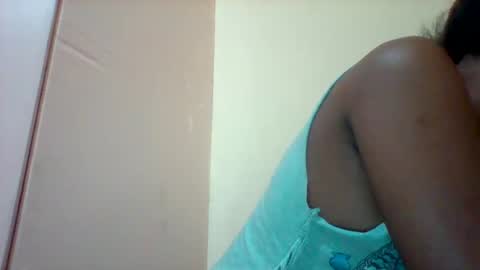 DOVY ACHIENG online show from March 9, 1:04 am