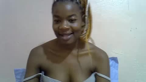 sexyshaz22 online show from April 30, 9:41 pm
