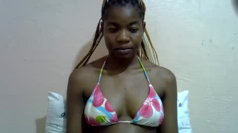 sexyshaz22 online show from May 10, 8:59 pm