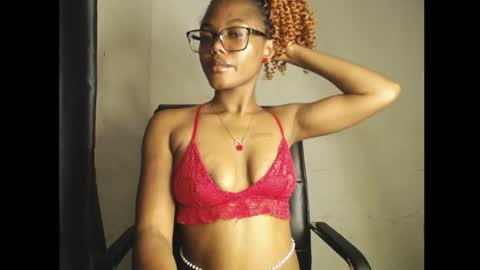 Darkskinned Rae online show from May 4, 8:37 pm