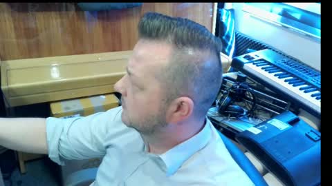 sexysteve80 online show from May 26, 10:10 am