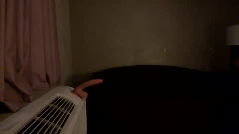 Smooth bi guy online show from October 1, 8:57 am