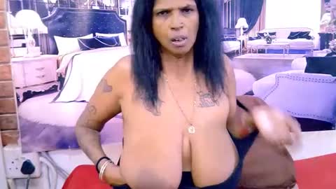 sexyva4u2luv online show from July 26, 6:55 am