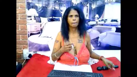 sexyva4u2luv online show from April 30, 7:08 pm
