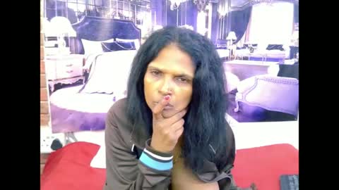 sexyva4u2luv online show from June 19, 9:15 am